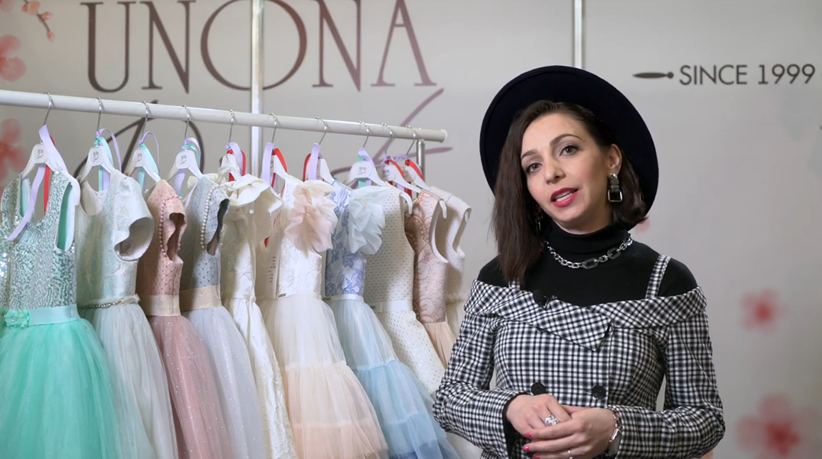 Познакомьтесь с видеообзором новой коллекции нарядных платьев UNONADart — Весна 2021